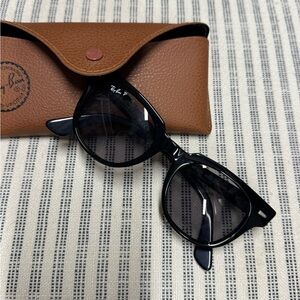 Ray-Ban Black Sunglasses